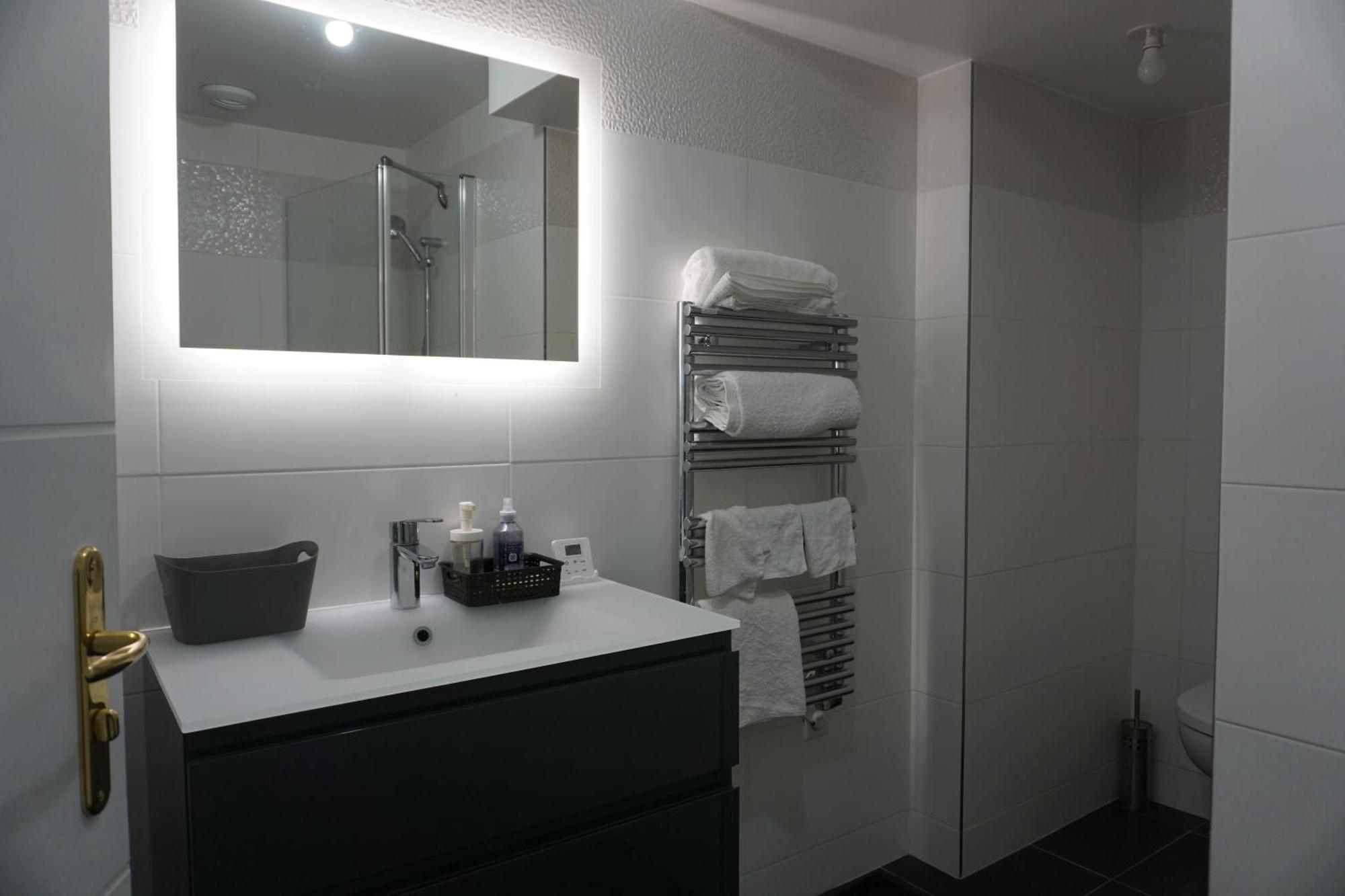 Residences Grande Jatte, Bord De Seine, Suites 52M2 A 97M2, Hopital Americain A 600M Neuilly-sur-Seine Extérieur photo